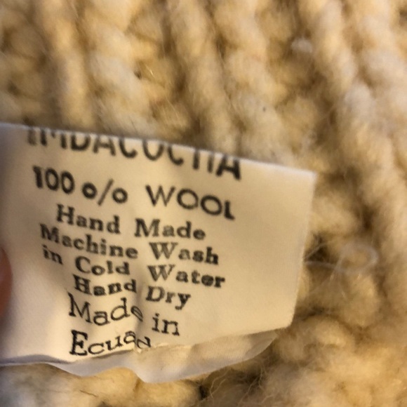 100% wool chunky cable knit sweater - Picture 5 of 5